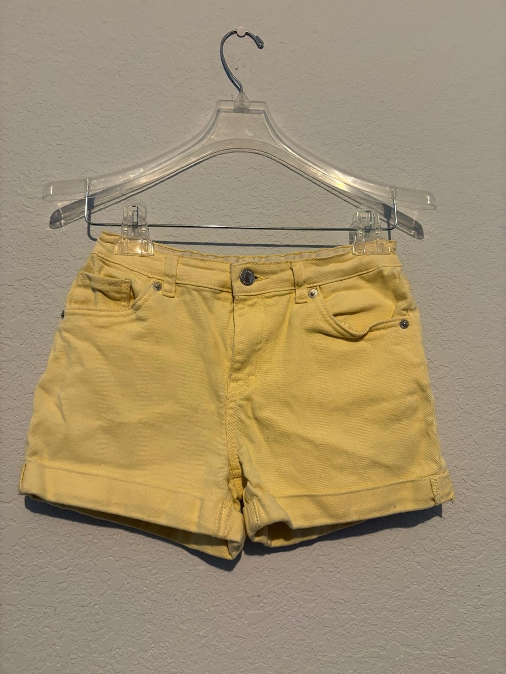 Levi's Yellow Girls' Denim Shorts - Picture 3 of 5